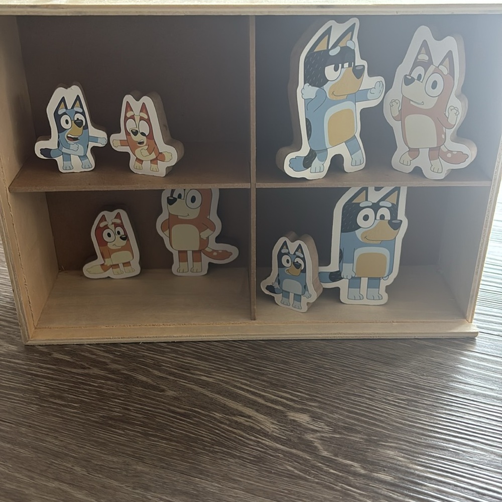4-Pack Bluey Wooden Puzzles - Picture 7 of 15